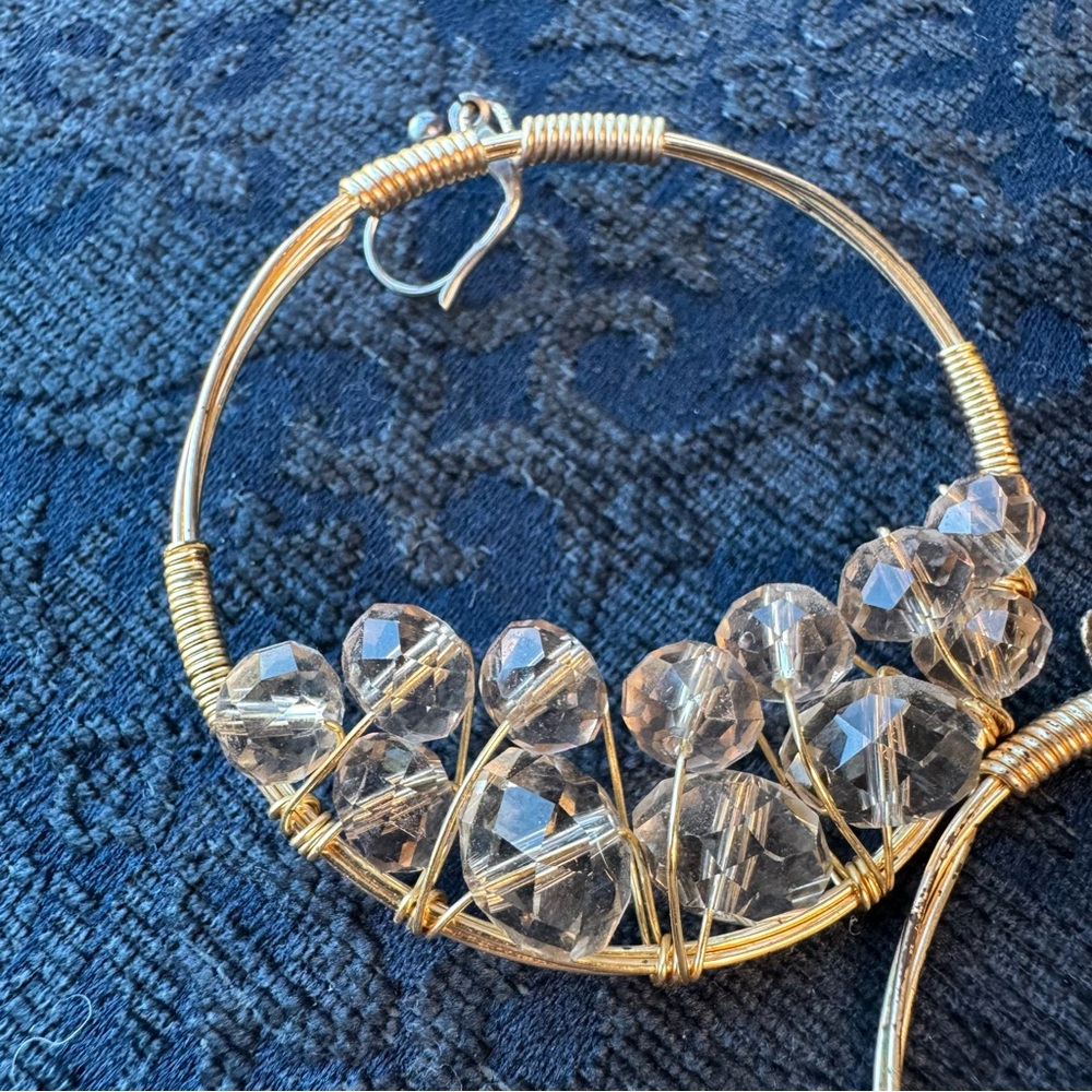 Rory Ashton beaded hoop earrings boutique brand latch closure earrings - Picture 6 of 11